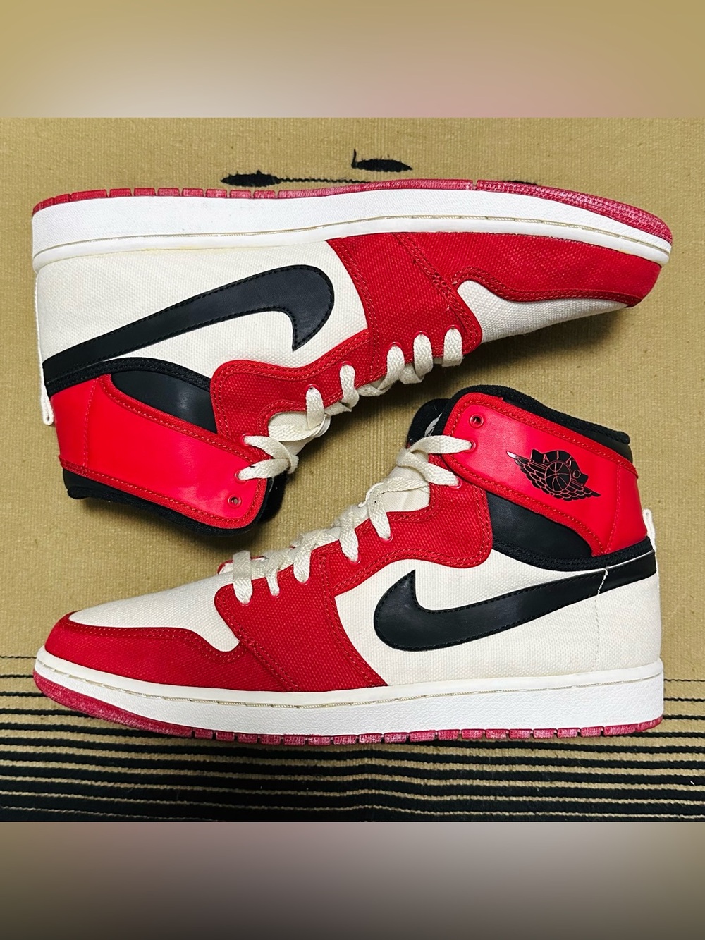 Air Jordan 1 Retro AKJO ‘Chicago Vintage’- Men’s Size 12